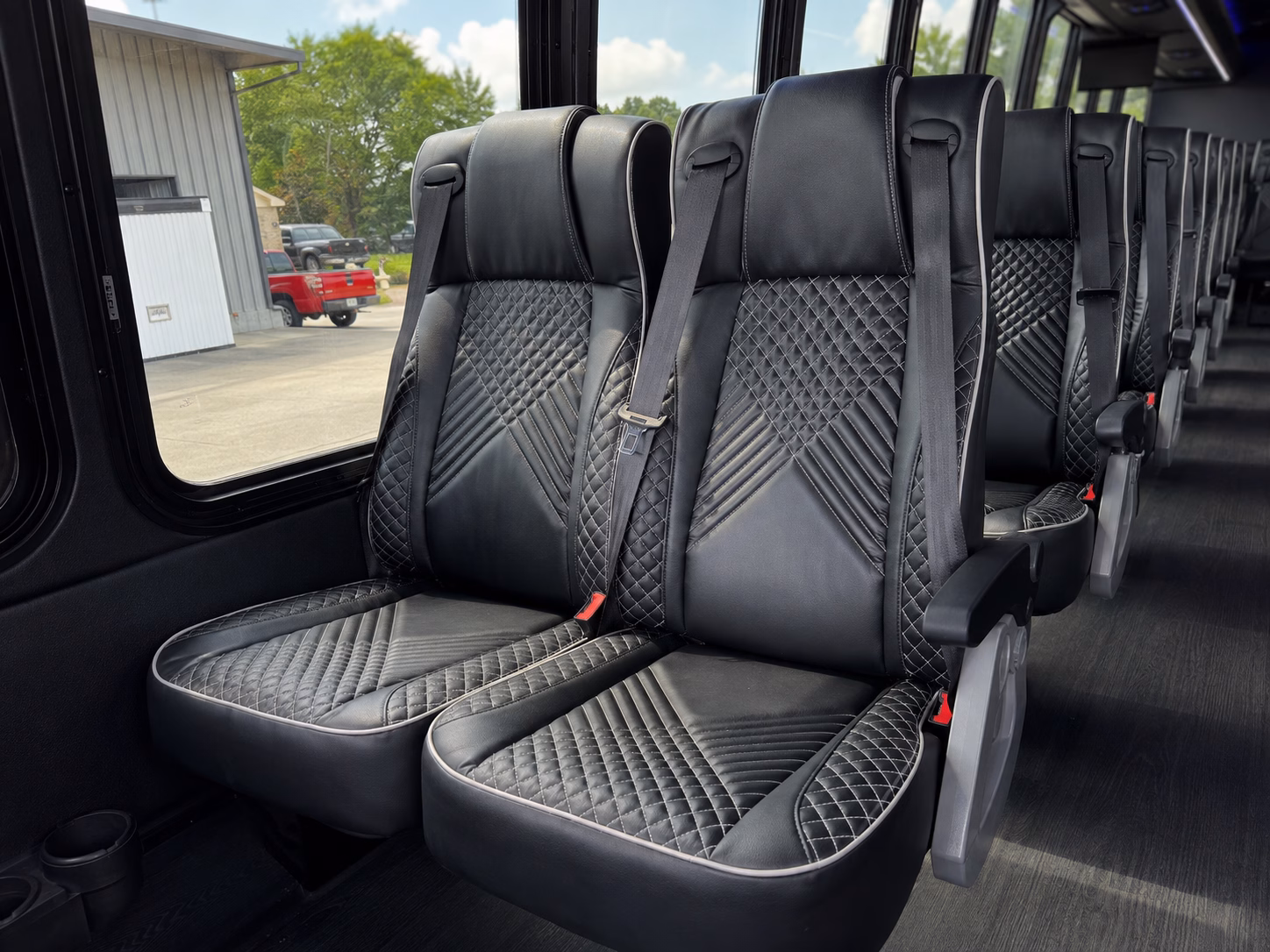 santa monica to malibu wine corridor bus rentals